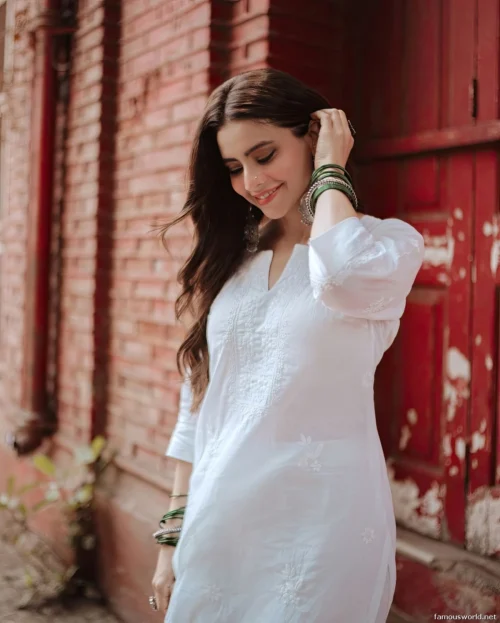 Aamna Sharif Photos 06