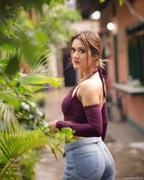 Aaradhana Sharma Photos 01