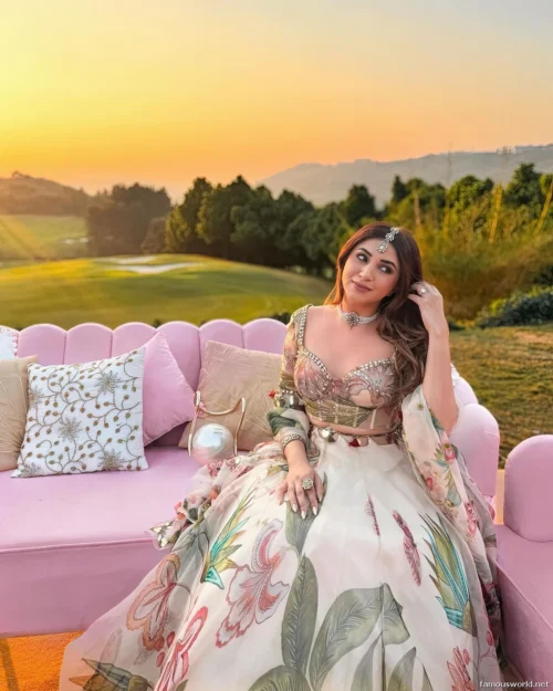 Aashna Shroff Photos 15